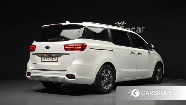 Kia The New Carnival id 4776457 из Кореи 12