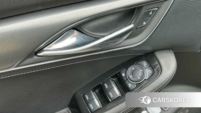 Cadillac CT5 id 4215231 из Китая 12