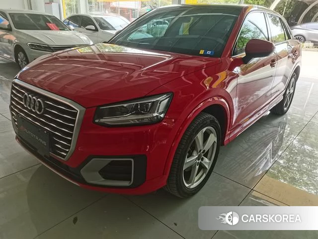 Audi Q2L 2021 Красный из Китая, фото 3