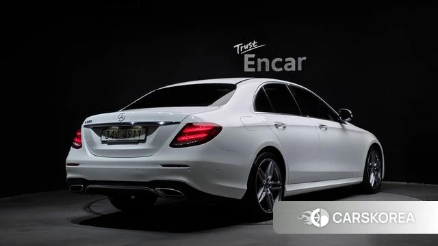 Mercedes-Benz E-Class W213 id 4698814 из Кореи 12