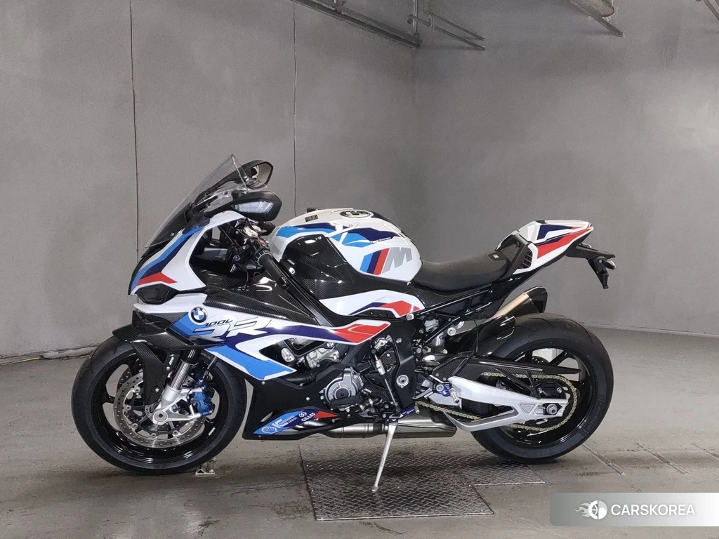 Проданный BMW M1000RR 2022 из Японии