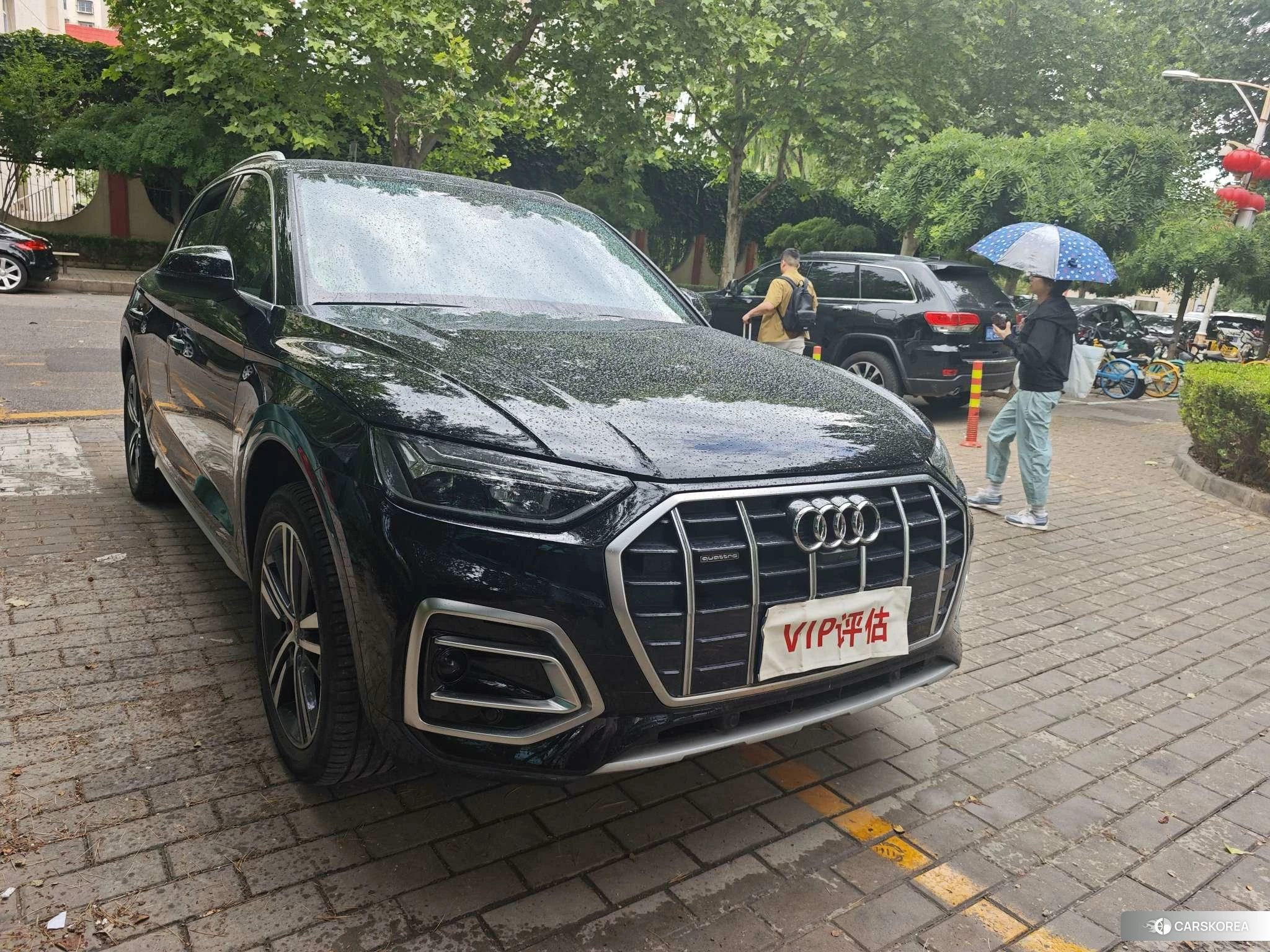 Audi Q5L 2021 Черный из Китая, фото 2