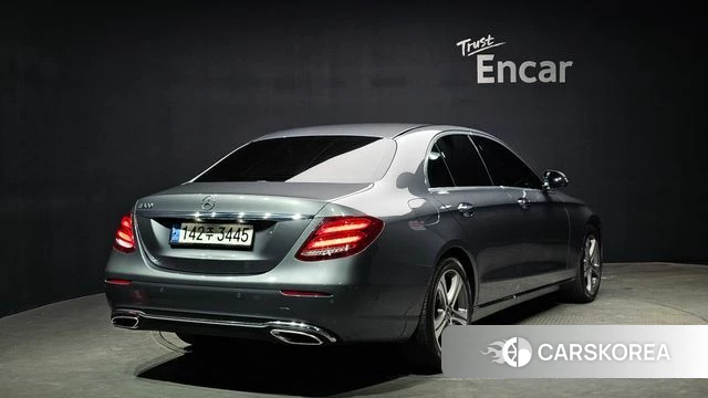 Mercedes-Benz E-Class W213 id 3917258 из Кореи 12