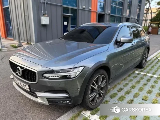 Volvo V90 Cross-Country id 3045664 из Кореи 10