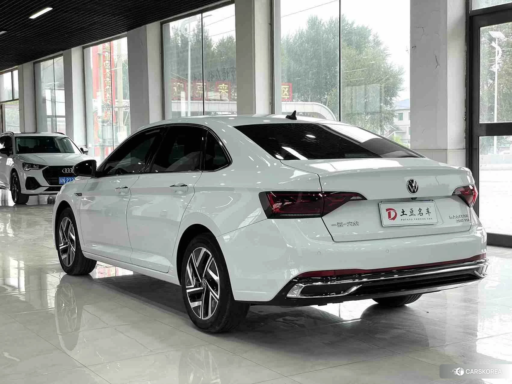Volkswagen Sagitar id 4461561 из Китая 11