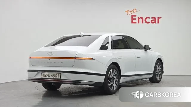 Hyundai Grandeur Hybrid (GN7) id 3619831 из Кореи 12