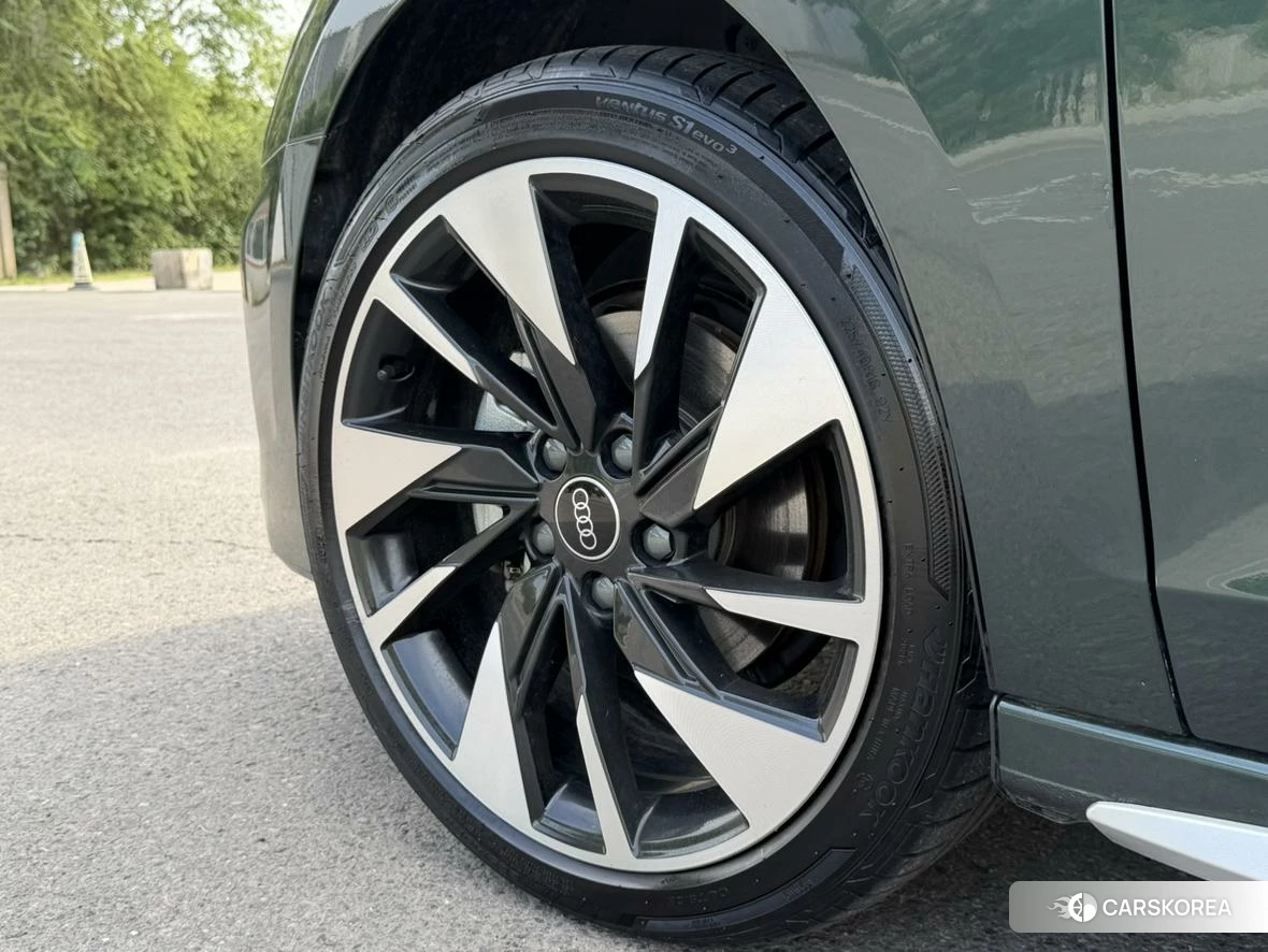 Audi A3 id 4452825 из Китая 8