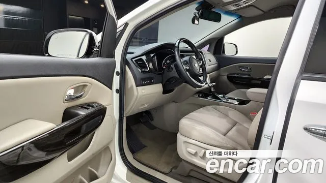 Kia The New Carnival id 2641026 из Кореи 12