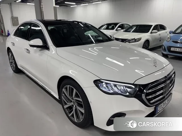 Mercedes-Benz E-Class W214 2025 Белый из Кореи, фото 4