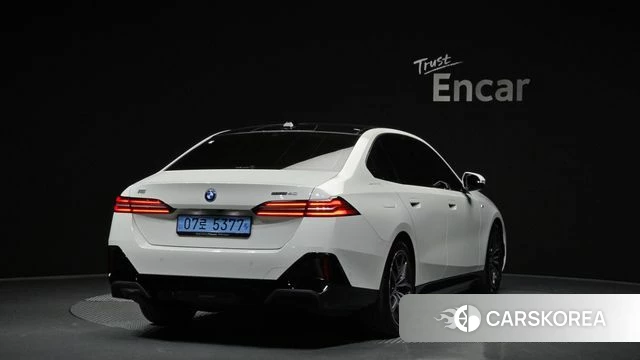 BMW i5 (G60) id 3810866 из Кореи 12