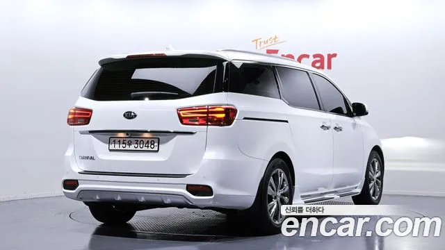 Kia The New Carnival id 2715083 из Кореи 12