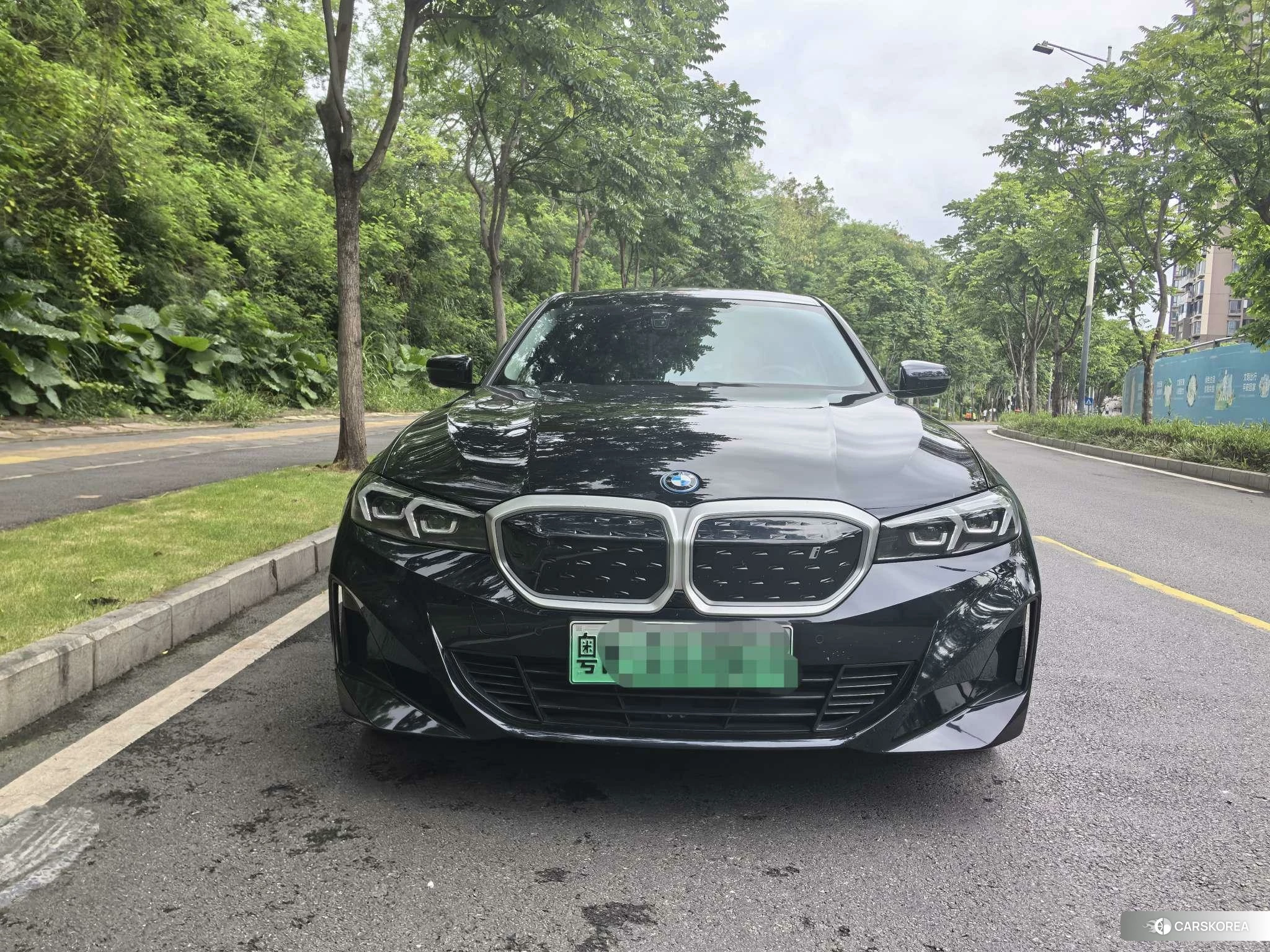 BMW i3 2023 Черный из Китая, фото 4