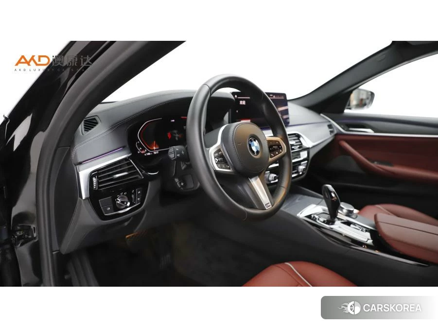 BMW 5 series 2021 Черный из Китая, фото 2