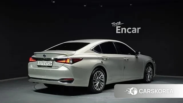 Lexus ES300h 7th generation id 3024187 из Кореи 12