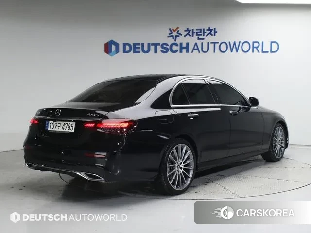 Mercedes-Benz E-Class W213 2021 Черный из Кореи, фото 2