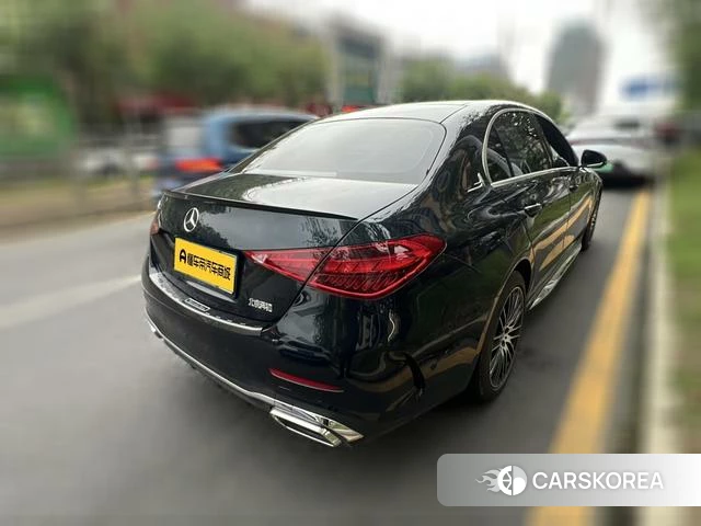 Mercedes-Benz Class C 2023 Зеленый из Китая, фото 2