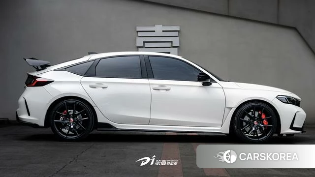 Honda Civic (imported) 2023 Белый из Китая, фото 2