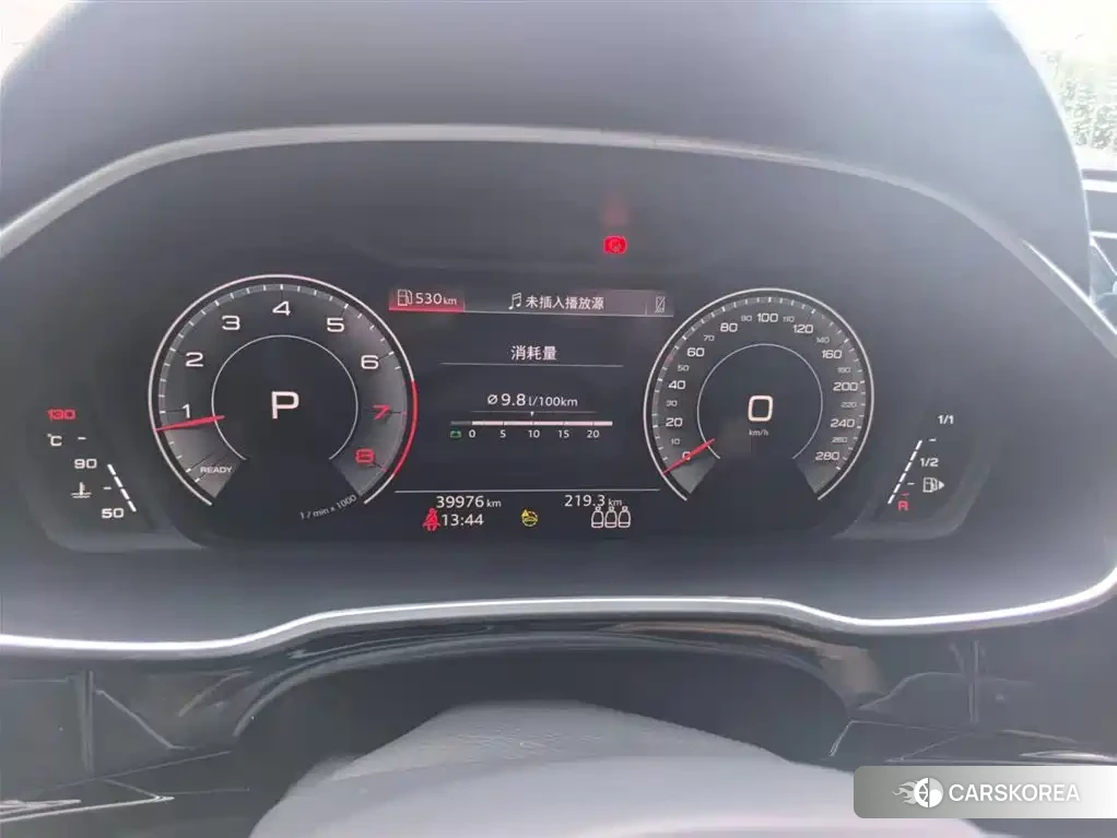 Audi Q3 2022 Белый из Китая, фото 2
