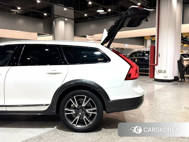 Volvo V90 id 4241389 из Китая 12