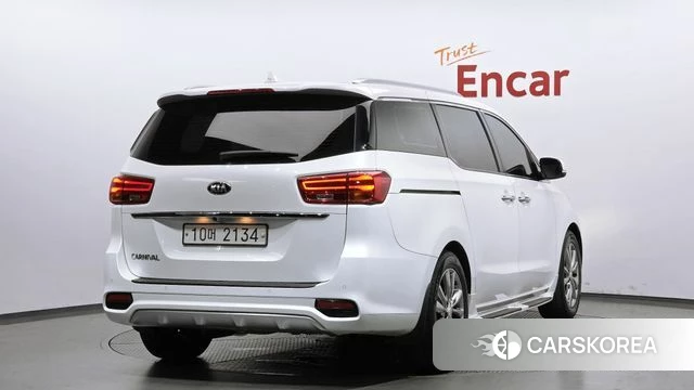 Kia The New Carnival id 4384519 из Кореи 12