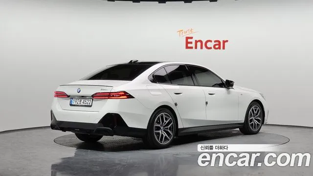 BMW 5 Series (G60) id 2659038 из Кореи 12