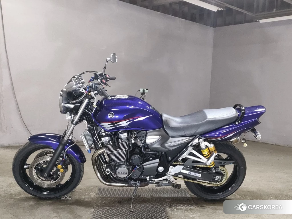 Проданный Yamaha XJR 1300 id 4157944 из Японии, фото 2