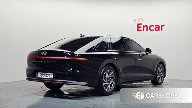 Hyundai Grandeur (GN7) id 4591517 из Кореи 12