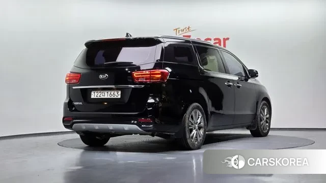 Kia The New Carnival id 3474758 из Кореи 12