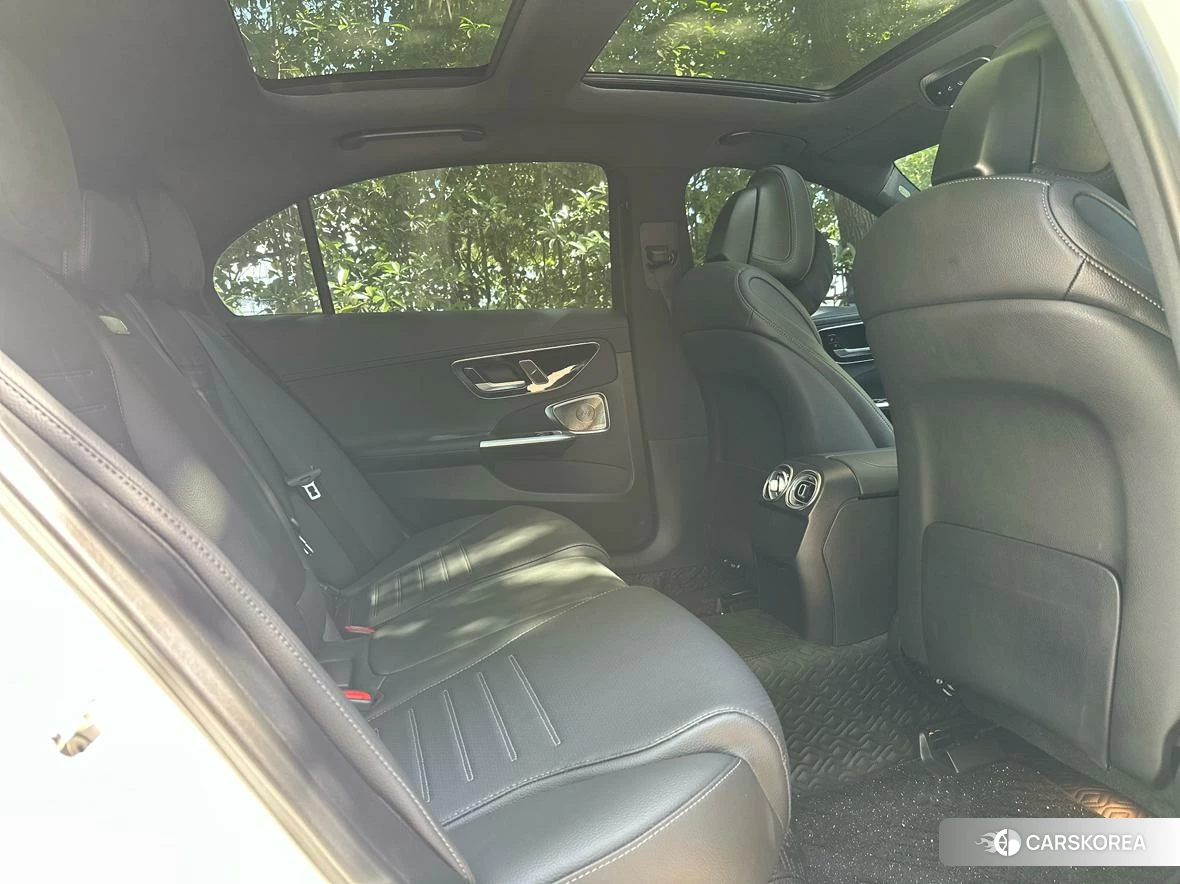 Mercedes-Benz Class C id 4440789 из Китая 12