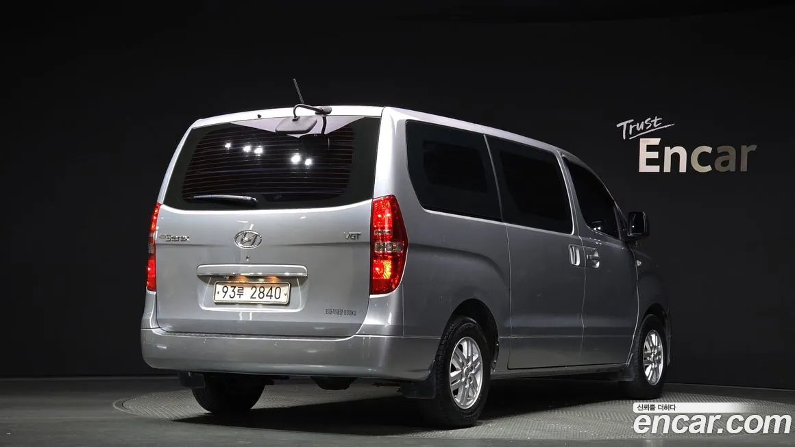 Hyundai The New Grand Starex id 2138304 из Кореи 12