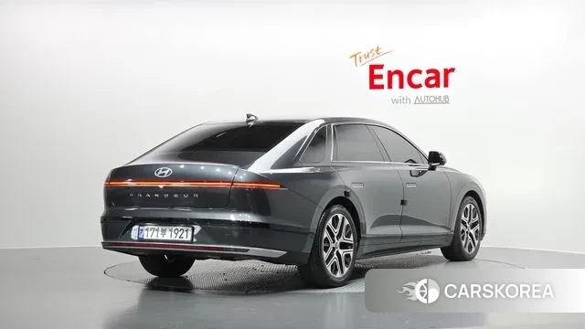 Hyundai Grandeur (GN7) id 3388863 из Кореи 12