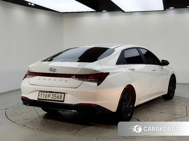 Hyundai Avante Hybrid (CN7) id 4490127 из Кореи 12