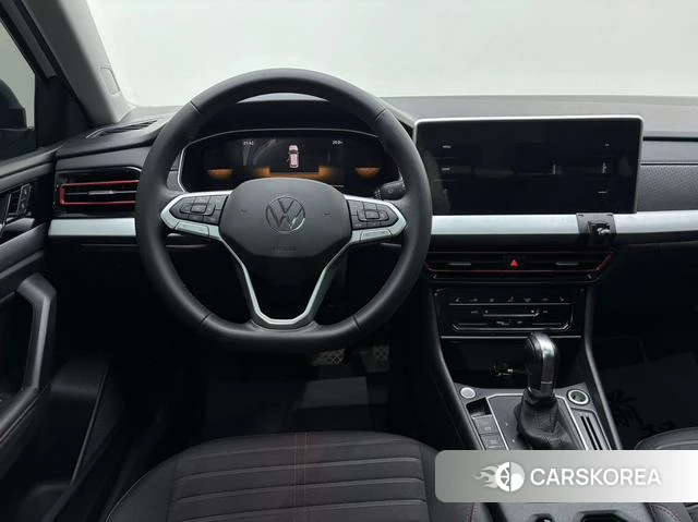 Volkswagen Lavida 2023 Белый из Китая, фото 4