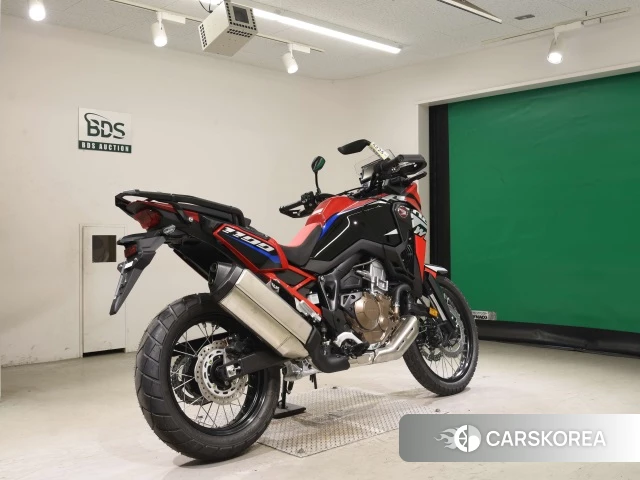 Проданный Honda CRF1100L AFRICA TWIN 2024 из Японии, фото 2