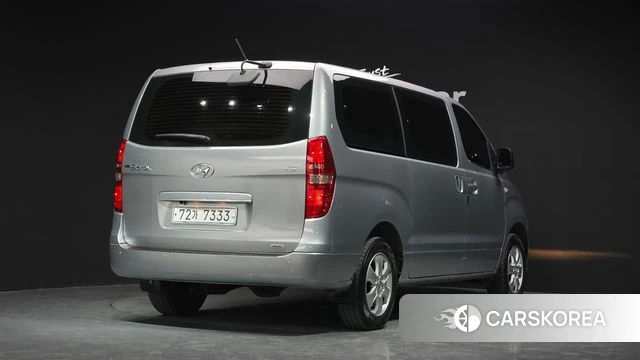 Hyundai The New Grand Starex id 3828569 из Кореи 12