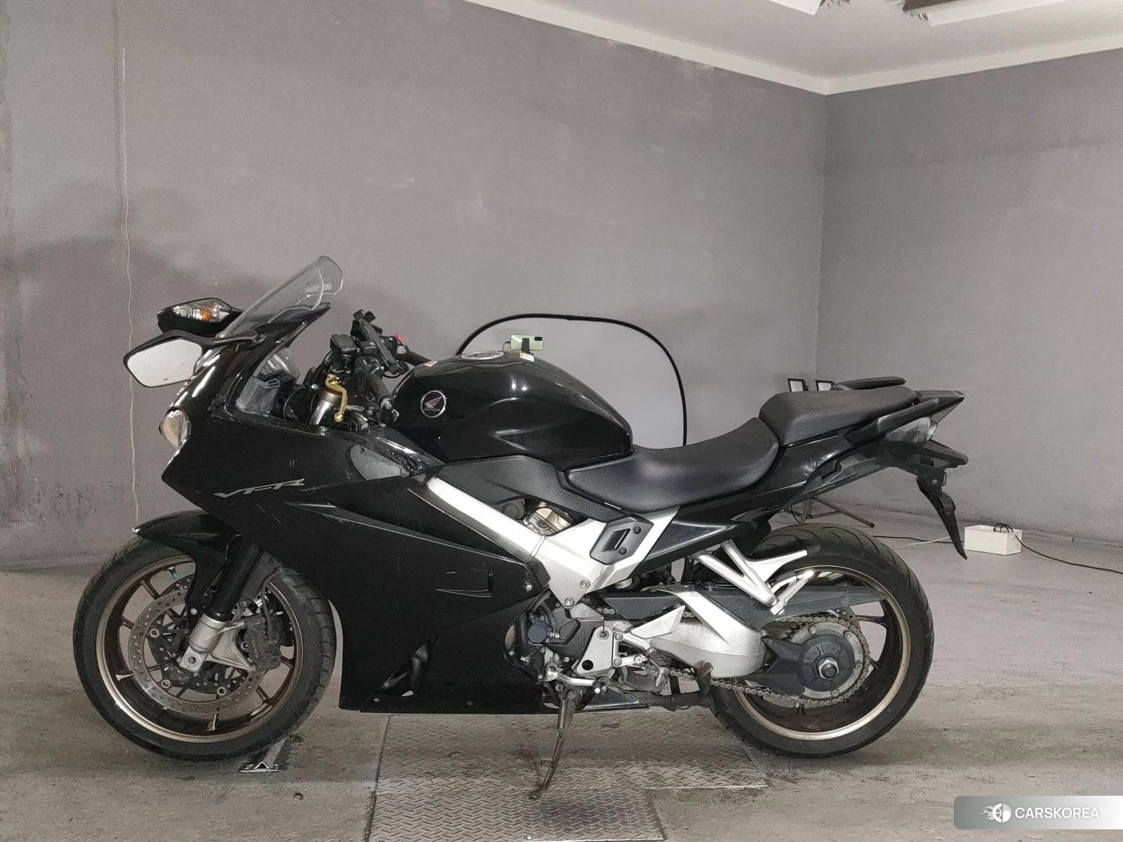 Проданный Honda VFR800F 2014 из Японии