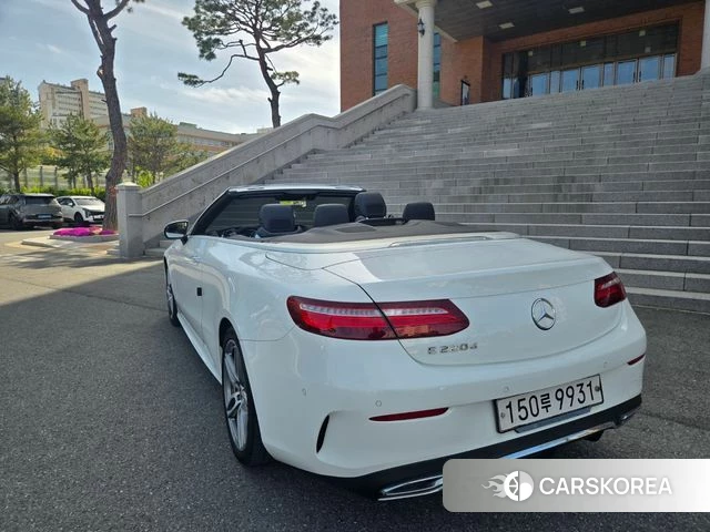 Mercedes-Benz E-Class W213 2018 Белый из Кореи, фото 2