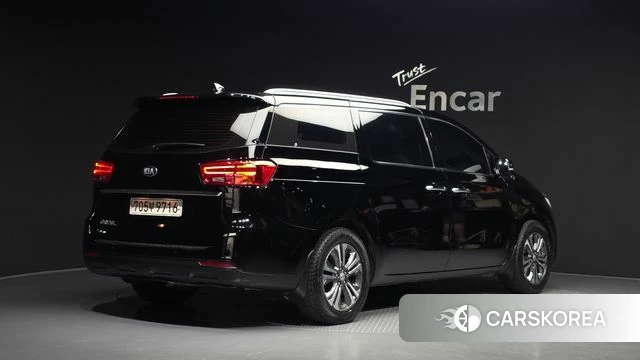Kia The New Carnival id 4536266 из Кореи 12
