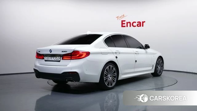 BMW 5 Series (G30) id 4693470 из Кореи 12