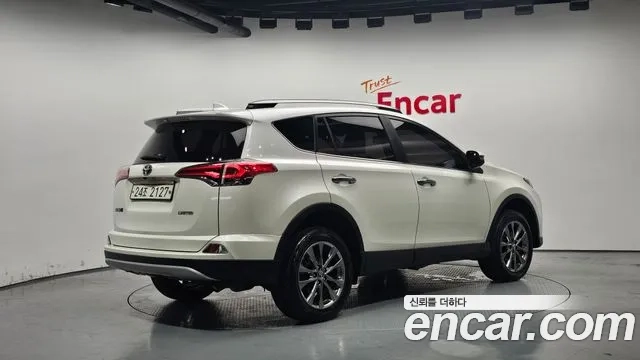 Toyota RAV4 id 2957000 из Кореи 12