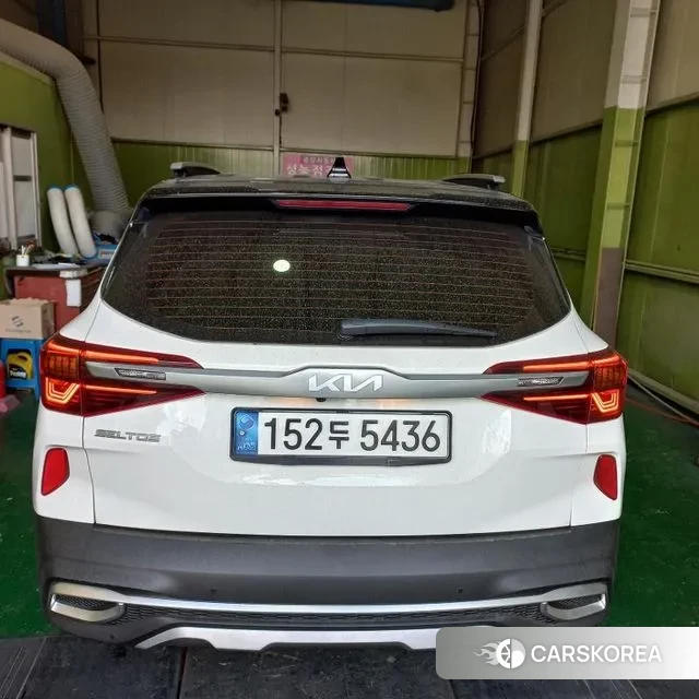 Kia Seltos 2021 Белый из Кореи, фото 2