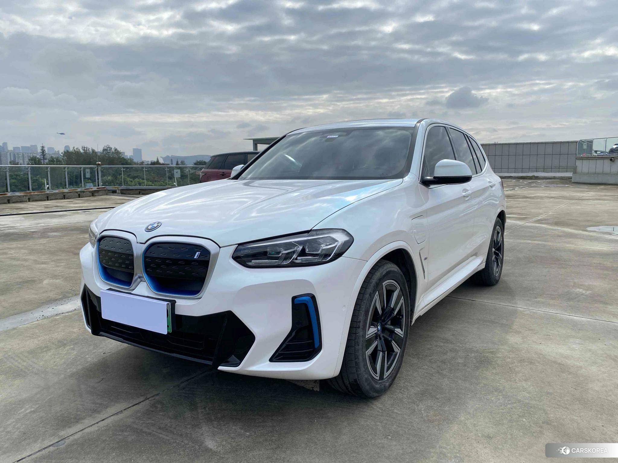 BMW iX3 id 4492889 из Китая 12