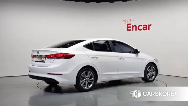 Hyundai Avante AD id 3386225 из Кореи 12