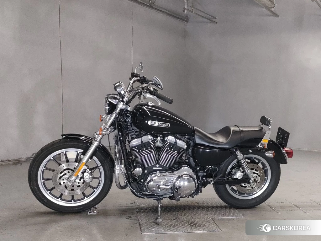 Проданный Harley-Davidson Sportster XL1200L Low 2010 из Японии, фото 2