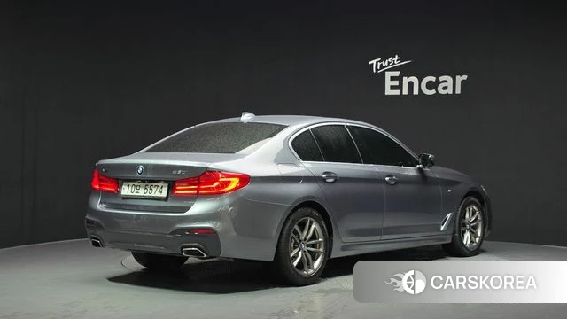 BMW 5 Series (G30) id 4530751 из Кореи 12