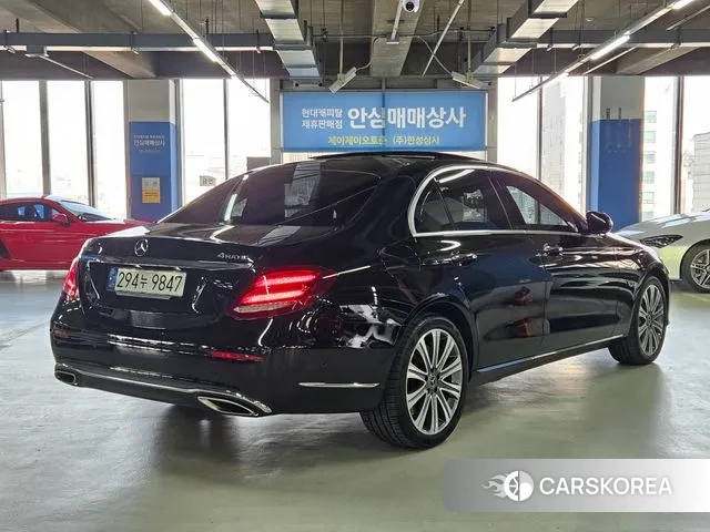 Mercedes-Benz E-Class W213 id 3390633 из Кореи 12