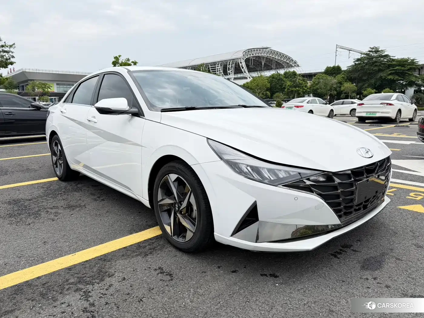 Hyundai Elantra id 4634748 из Китая 12