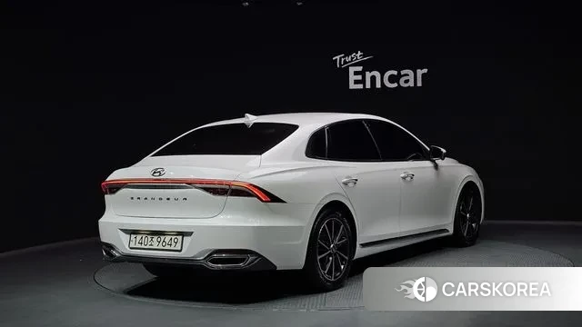 Hyundai The New Grandeur IG id 3483410 из Кореи 12