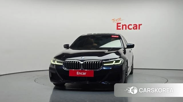 BMW 5 Series (G30) id 4855224 из Кореи 12