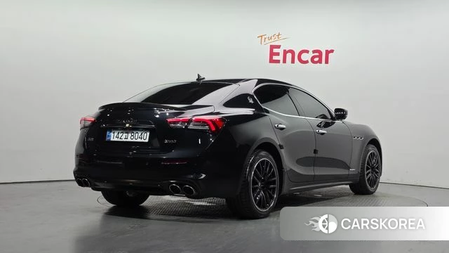 Maserati Ghibli id 4430111 из Кореи 12